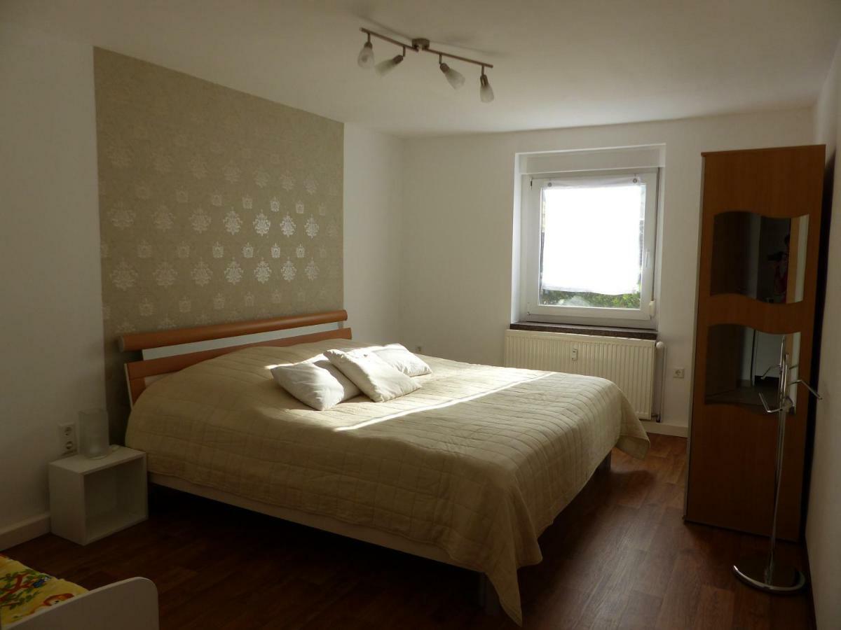 Ferienwohnung Zur Alten Eiche Frohburg エクステリア 写真